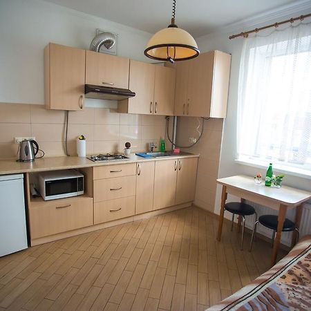 Like Home On Zaliznychna Ivano-Frankivsk Exteriér fotografie